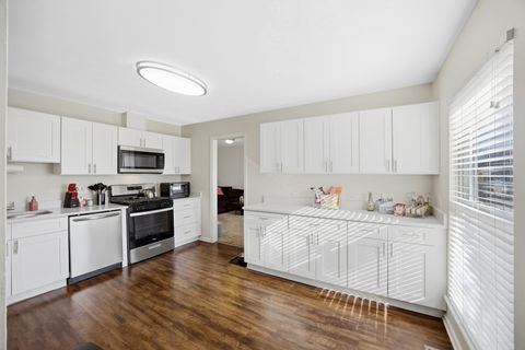 Tiny photo for 22106 E Churchill Drive, Richton Park, IL 60471 (MLS # 12598618)