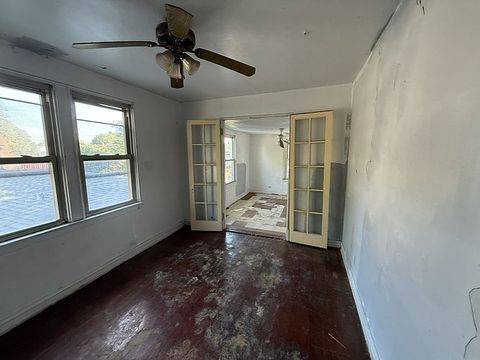 Tiny photo for 7711 S Champlain Avenue, Chicago, IL 60619 (MLS # 12493725)