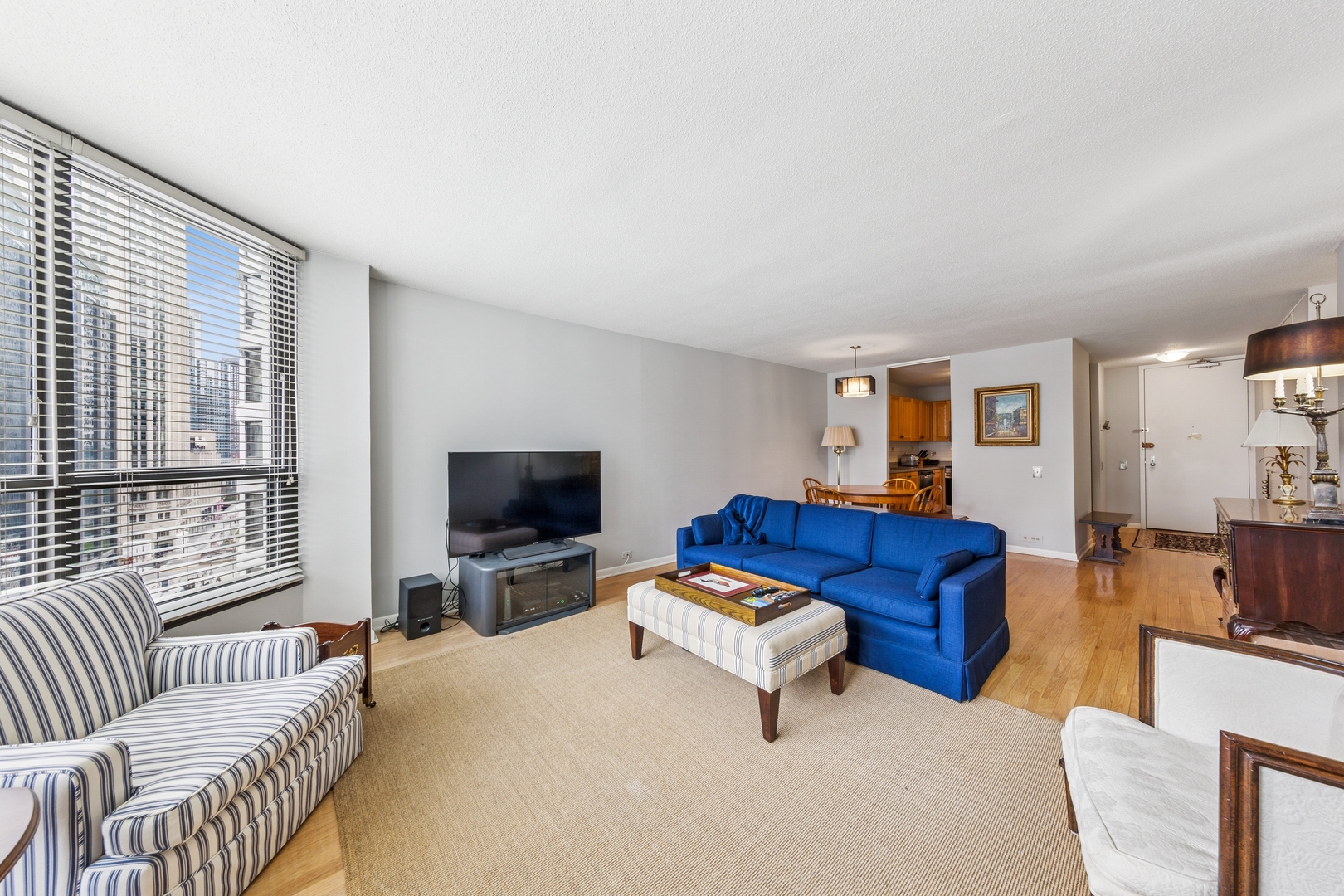 405 N Wabash Avenue 502