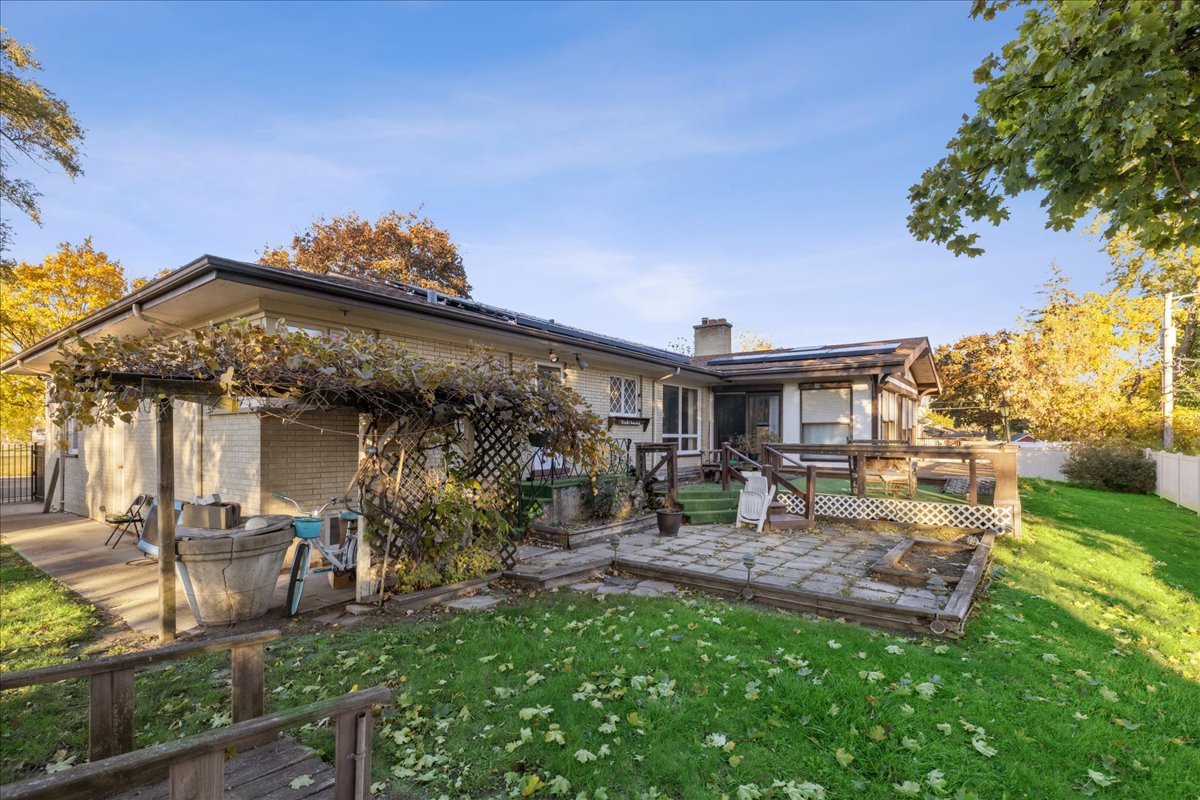 Franklin Park, Illinois 60131, United States, 3 Bedrooms Bedrooms, ,4 BathroomsBathrooms,Residential,Active,257002