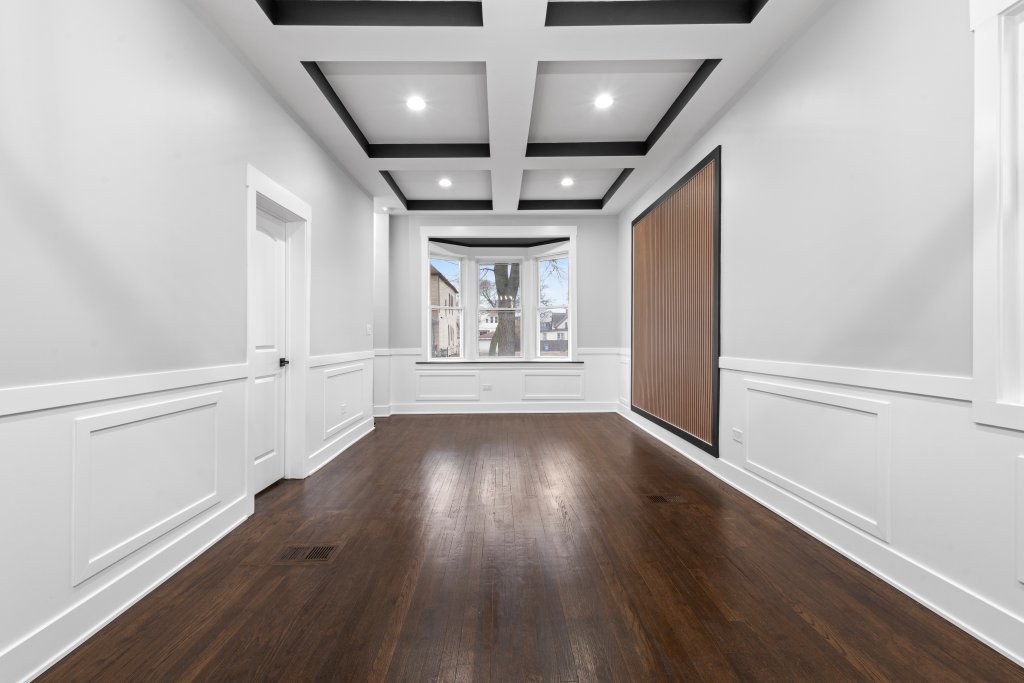 4820 W Ferdinand Street