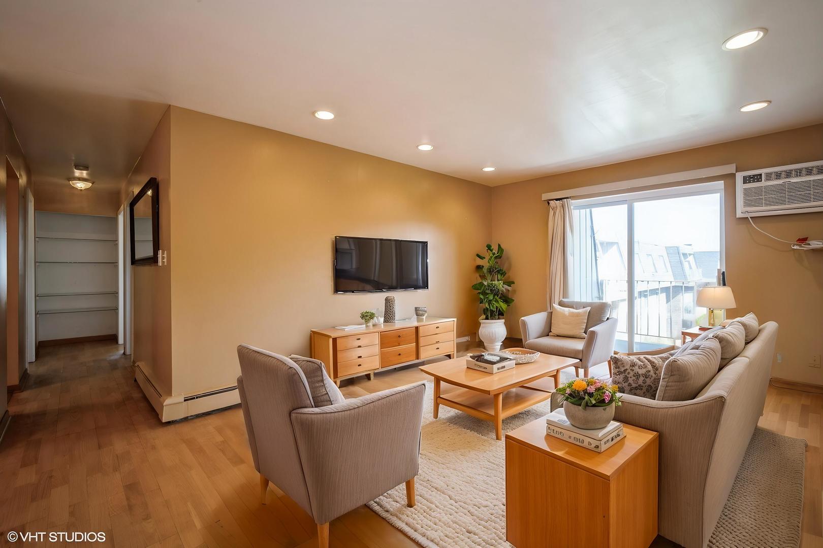 974 Crabapple Drive 307