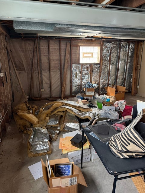 Tiny photo for 8016 Natchez Avenue, Burbank, IL 60459 (MLS # 12745954)