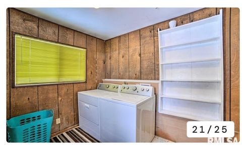 Tiny photo for 400 S FOREST Street, Carbondale, IL 62901 (MLS # EB459800)