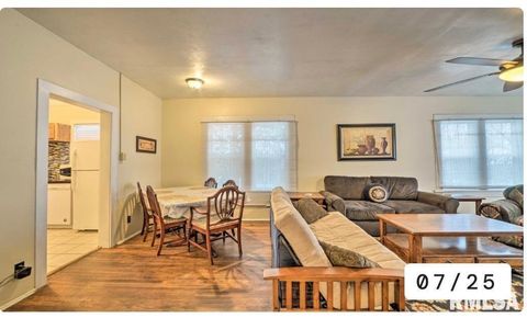 Tiny photo for 400 S FOREST Street, Carbondale, IL 62901 (MLS # EB459800)