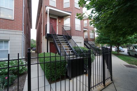 1103 N Crosby Street A Chicago IL 60610