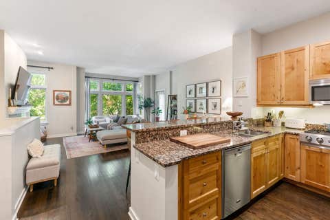 Tiny photo for 1715 W George Street, Chicago, IL 60657 (MLS # 12697731)