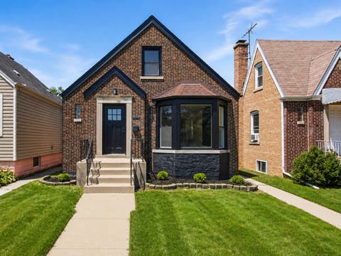 Tiny photo for 3250 N Olcott Avenue, Chicago, IL 60634 (MLS # 12726927)
