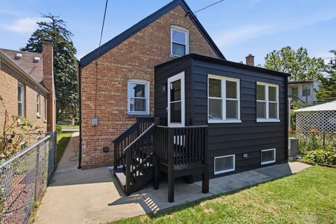 Tiny photo for 3250 N Olcott Avenue, Chicago, IL 60634 (MLS # 12726927)