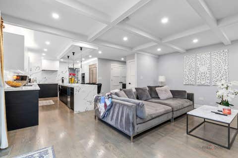 Tiny photo for 2759 Royal Drive, Northbrook, IL 60062 (MLS # 12700962)