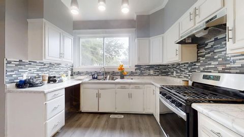 Tiny photo for 437 Powers Lane, Decatur, IL 62522 (MLS # 12388271)