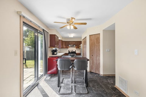 Tiny photo for 556 Foxford Road, Bartlett, IL 60103 (MLS # 12729673)