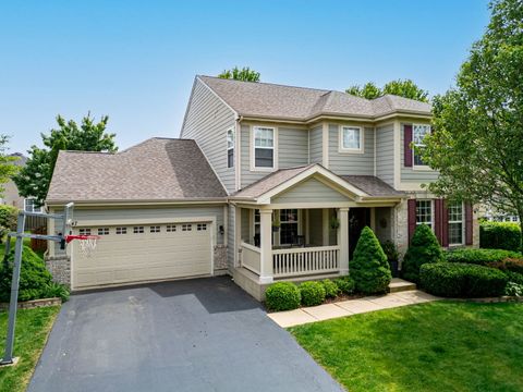 Photo of 247 Pawtucket Avenue, Elgin, IL 60124 (MLS # 12656634)