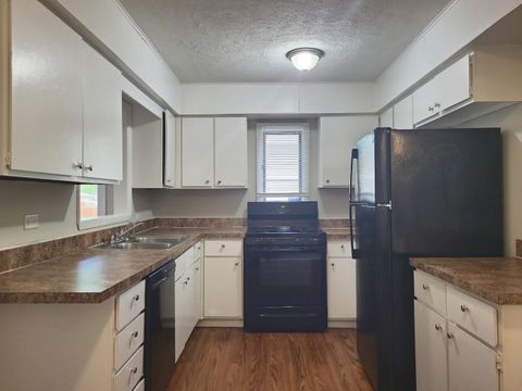 Tiny photo for 1808 13th Street, Winthrop Harbor, IL 60096 (MLS # 12403135)
