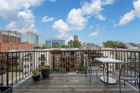 Tiny photo for 3723 N Wilton Avenue #4, Chicago, IL 60613 (MLS # 12490913)