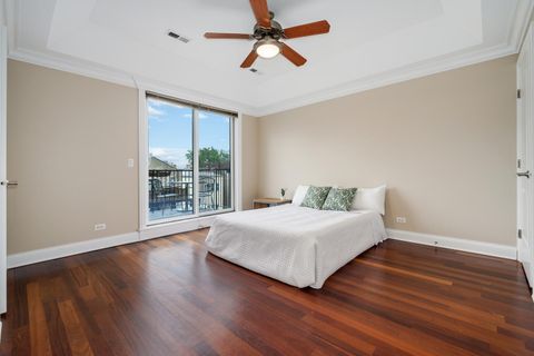 Tiny photo for 3723 N Wilton Avenue #4, Chicago, IL 60613 (MLS # 12490913)