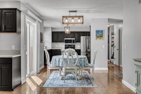 Tiny photo for 2520 Buckingham Avenue, Bettendorf, IA 52722 (MLS # 12759836)