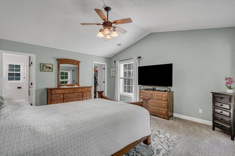 Tiny photo for 2520 Buckingham Avenue, Bettendorf, IA 52722 (MLS # 12759836)