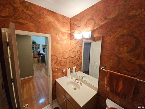 Tiny photo for 3525 OXFORD Avenue, Mt Vernon, IL 62864 (MLS # 12551916)
