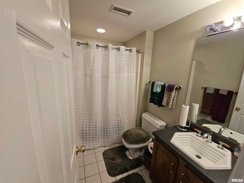 Tiny photo for 3525 OXFORD Avenue, Mt Vernon, IL 62864 (MLS # 12551916)