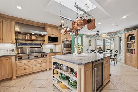 Tiny photo for 528 Linden Avenue, Lake Forest, IL 60045 (MLS # 12569929)