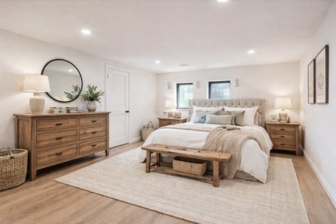 Tiny photo for 528 Linden Avenue, Lake Forest, IL 60045 (MLS # 12569929)