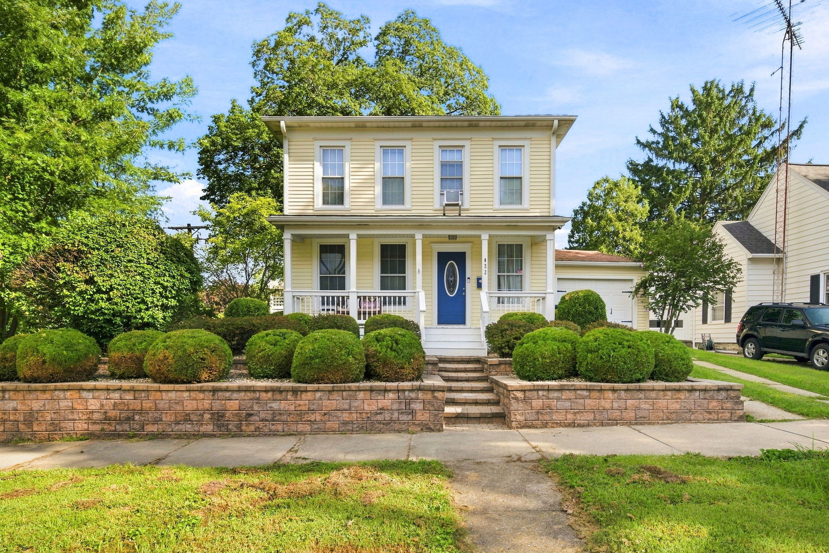 422 W Jefferson Street