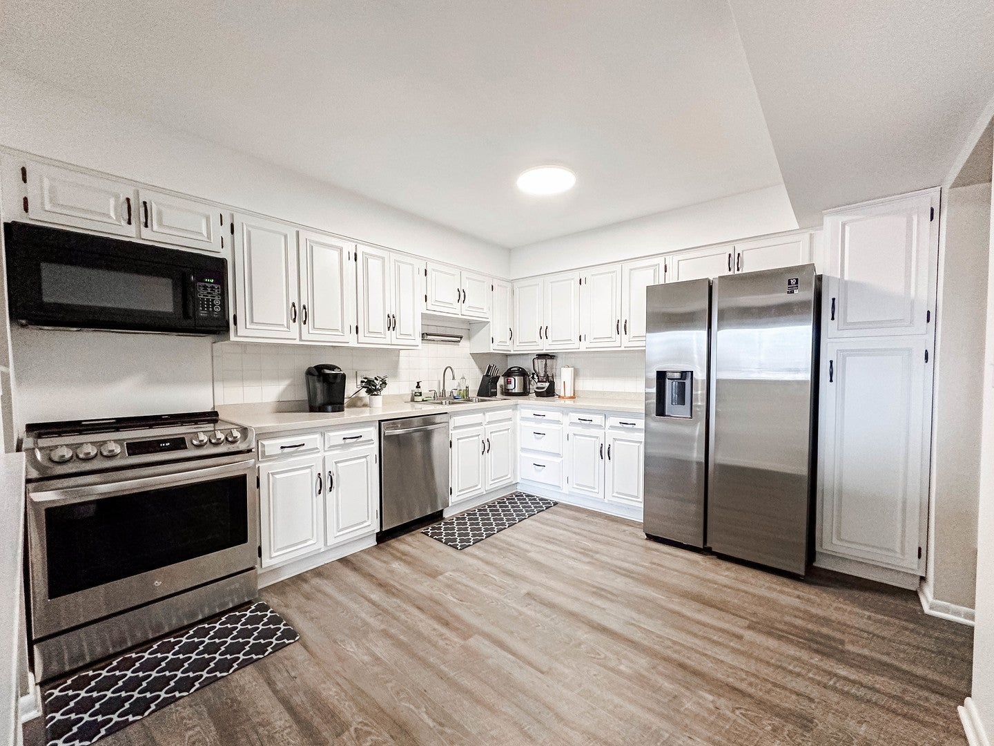 2001 Sherman Avenue 506