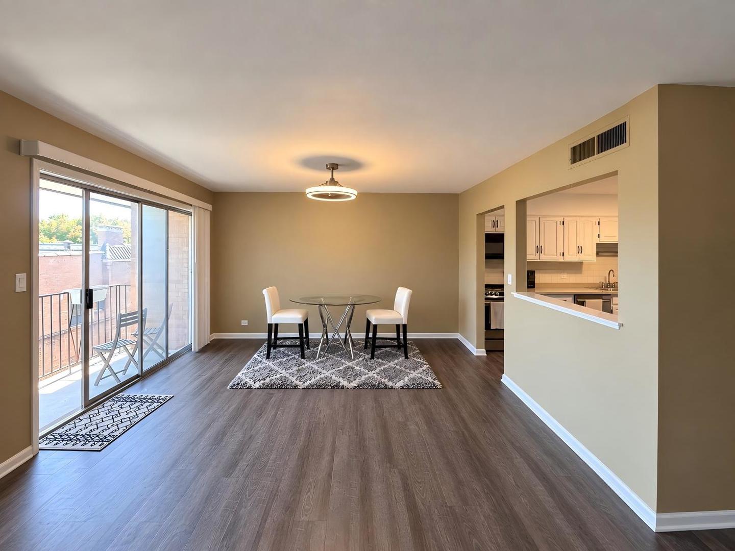 2001 Sherman Avenue 506