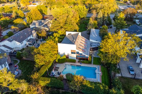 A home in Northbrook