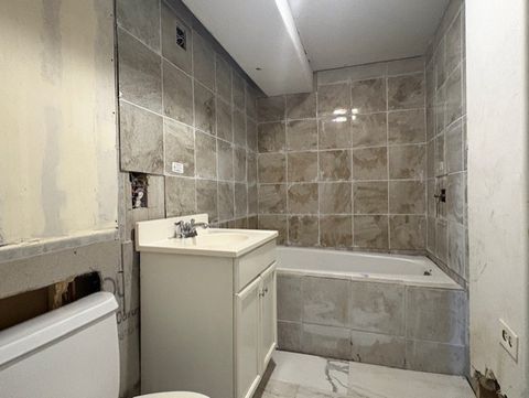 Tiny photo for 6725 S EBERHART Avenue, Chicago, IL 60637 (MLS # 12598049)