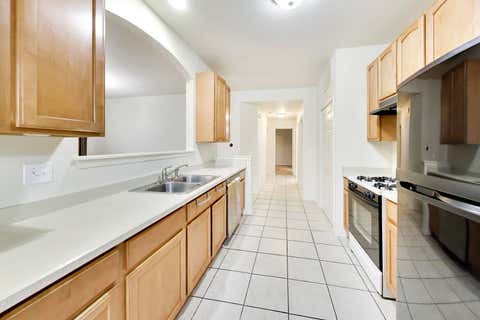 Tiny photo for 2685 Acorn Court #4, West Dundee, IL 60118 (MLS # 12702467)