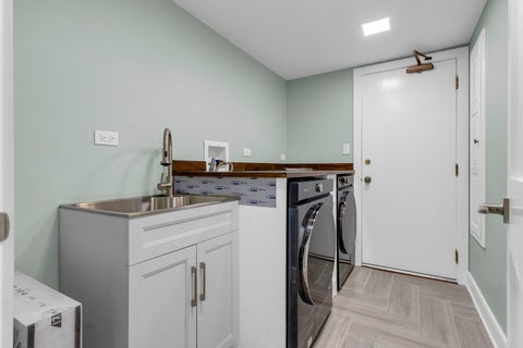 Tiny photo for 6400 N Cicero Avenue #416, Lincolnwood, IL 60712 (MLS # 12762543)