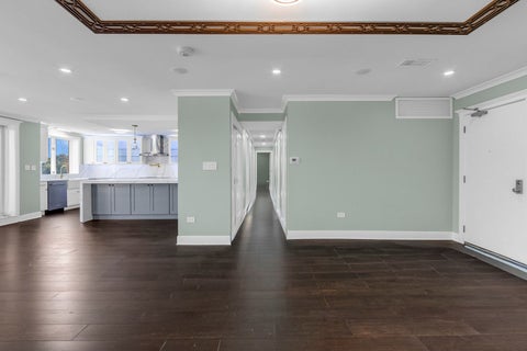 Tiny photo for 6400 N Cicero Avenue #416, Lincolnwood, IL 60712 (MLS # 12762543)