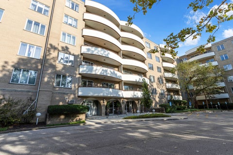 Tiny photo for 6400 N Cicero Avenue #416, Lincolnwood, IL 60712 (MLS # 12762543)
