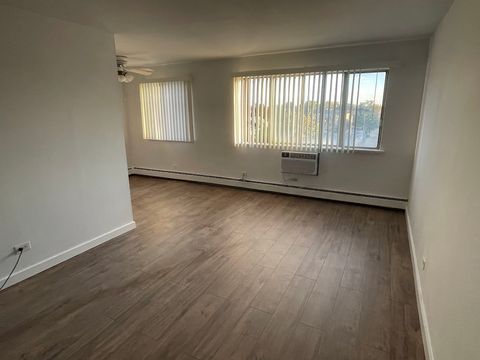 Tiny photo for 7650 W Altgeld Street #403, Elmwood Park, IL 60707 (MLS # 12516726)