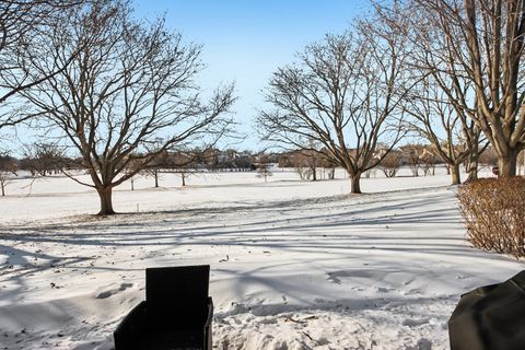 Tiny photo for 758 Chandler Road, Gurnee, IL 60031 (MLS # 12553890)