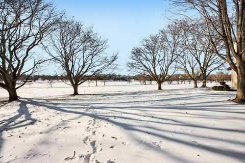 Tiny photo for 758 Chandler Road, Gurnee, IL 60031 (MLS # 12553890)