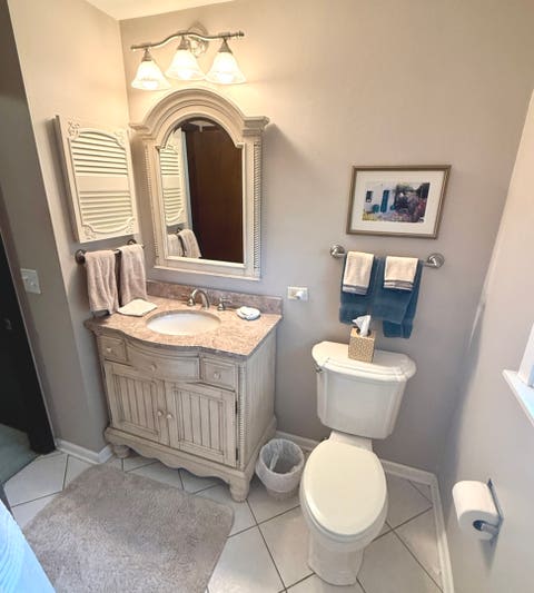 Tiny photo for 127 E Traube Avenue, Westmont, IL 60559 (MLS # 12707766)