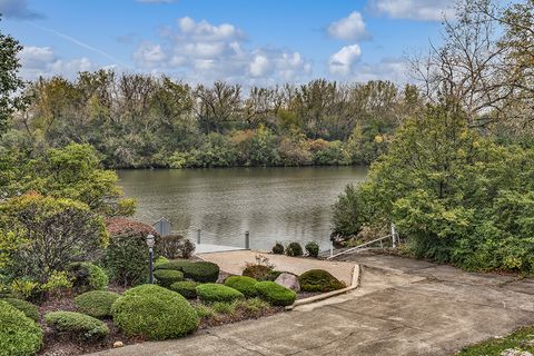 Tiny photo for 11537 Autobahn Drive E #101, Palos Park, IL 60464 (MLS # 12484603)