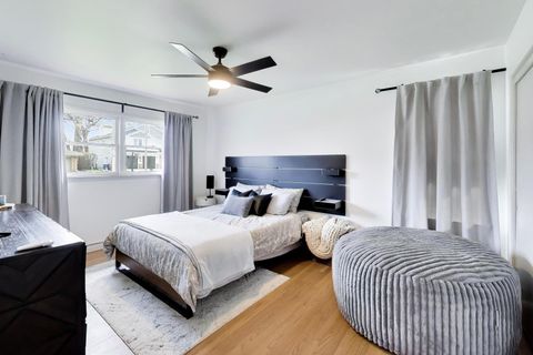 Tiny photo for 456 Lowell Avenue, Glen Ellyn, IL 60137 (MLS # 12610587)