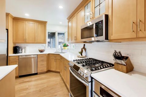 Tiny photo for 456 Lowell Avenue, Glen Ellyn, IL 60137 (MLS # 12610587)