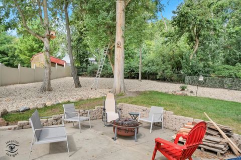 Tiny photo for 2500 Beverly Way, Ottawa, IL 61350 (MLS # 12454753)