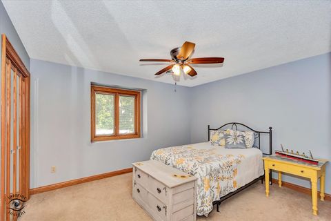 Tiny photo for 2500 Beverly Way, Ottawa, IL 61350 (MLS # 12454753)
