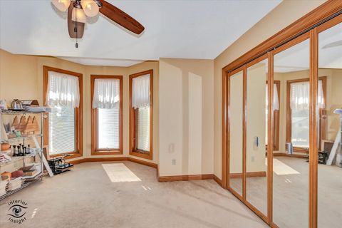 Tiny photo for 2500 Beverly Way, Ottawa, IL 61350 (MLS # 12454753)