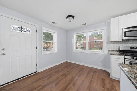 Tiny photo for 2501 W Bryn Mawr Avenue #102, Chicago, IL 60659 (MLS # 12647722)