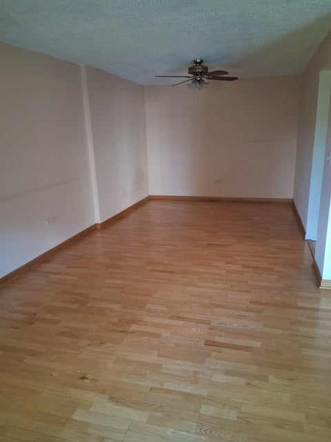 Tiny photo for 8815 W Golf Road #4H, Niles, IL 60714 (MLS # 12695846)