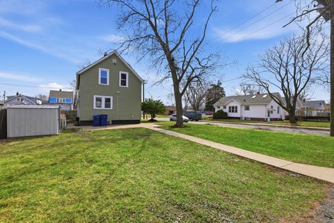 Tiny photo for 52 Wisconsin Avenue, Waukegan, IL 60085 (MLS # 12598475)