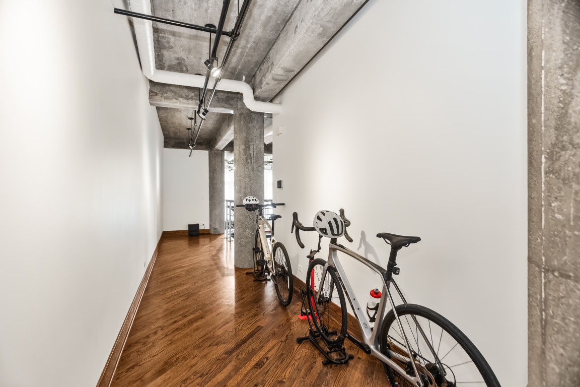 1830 Ridge Avenue 103