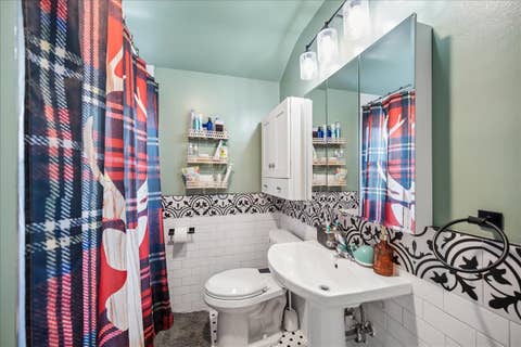 Tiny photo for 52 S Central Avenue, Highwood, IL 60040 (MLS # 12658466)